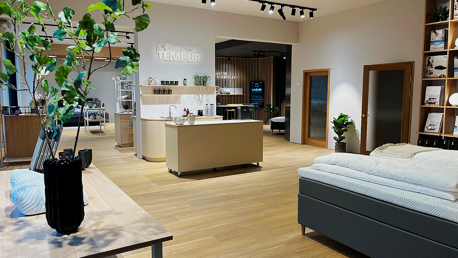 WaveCrest-Tempur-Store-Concept4