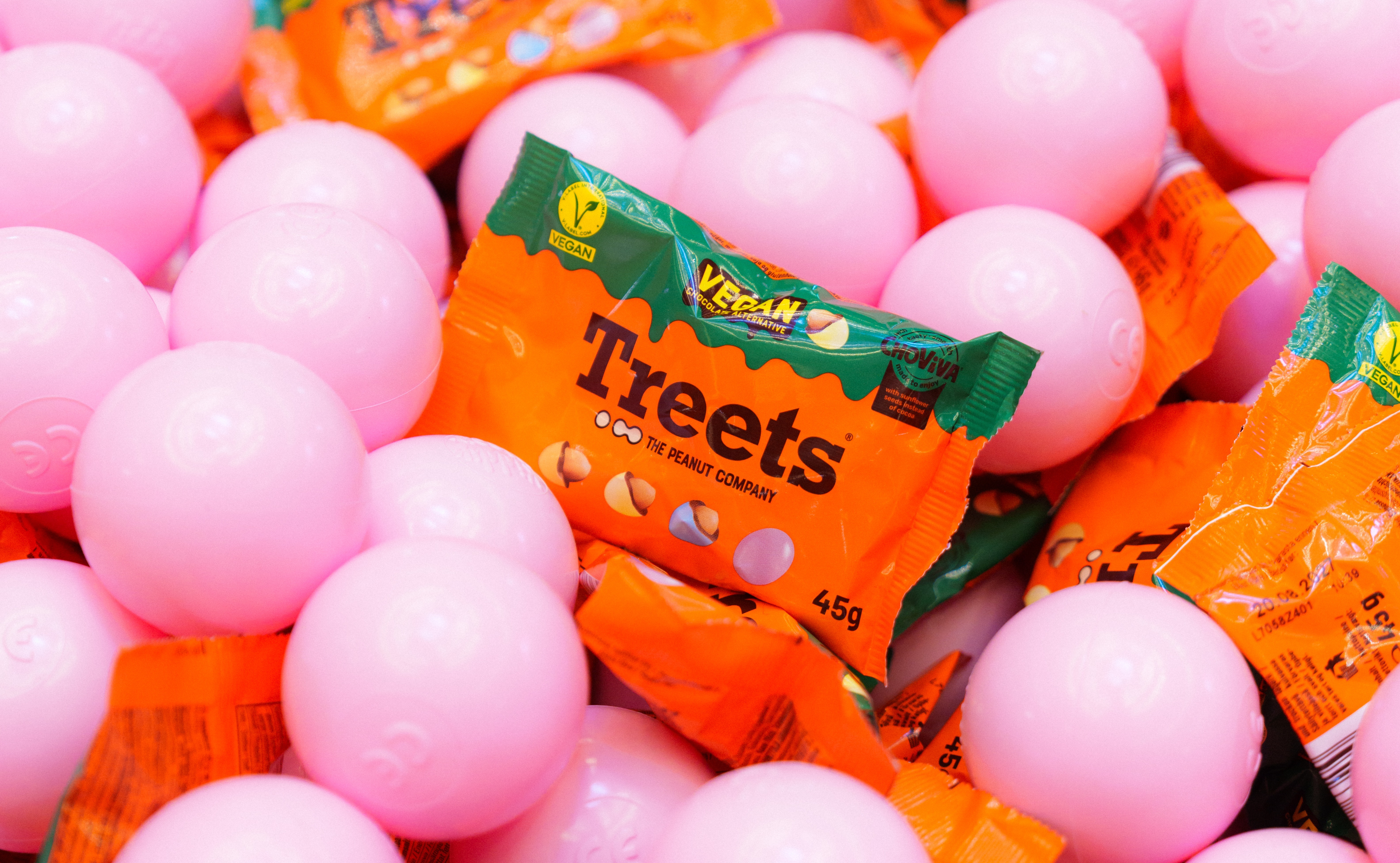 Treets Launch in Finland – the Human Claw